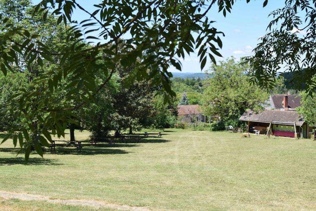 לינה וארוחת בוקר Loupiac  Camping Chez Francis מראה חיצוני תמונה