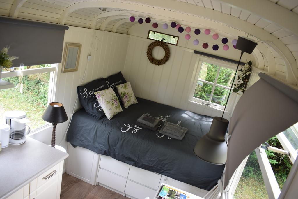 לינה וארוחת בוקר Loupiac  Camping Chez Francis מראה חיצוני תמונה